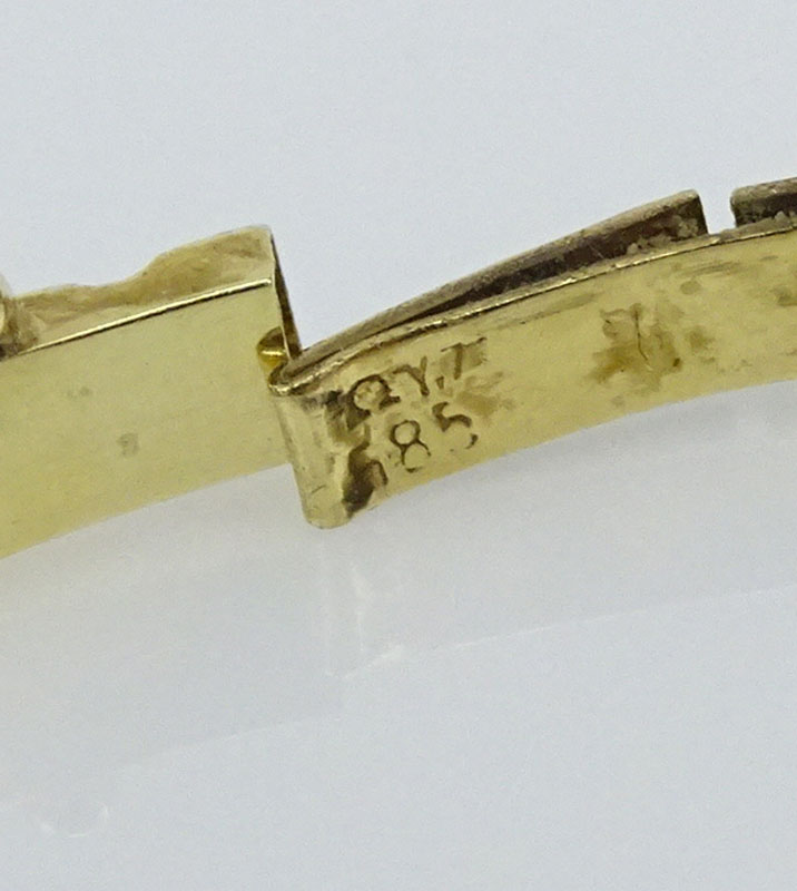 Vintage 14 Karat Yellow Gold Hinged Bangle Bracelet