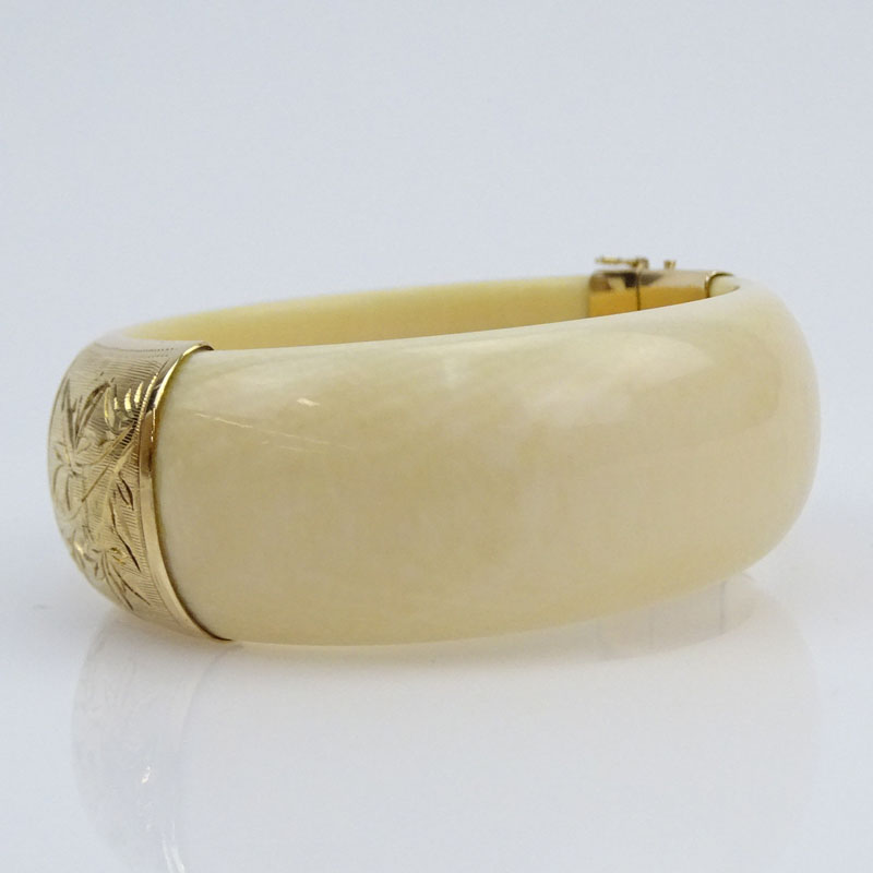 Vintage 14 Karat Yellow Gold Mounted Ivory Bangle Bracelet