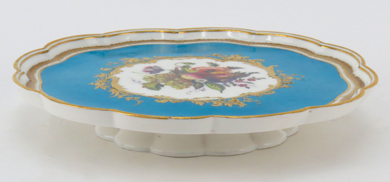 A Vincenne 18th Century Soft Paste Sorbet/Ice Cup Stand with Scalloped Edges Over a Scalloped Base