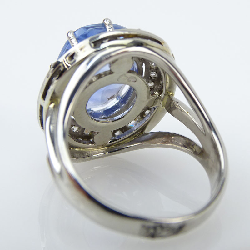 6.77 Carat Oval Cut Natural Unheated Sapphire, Diamond and Platinum Ring. 