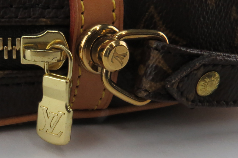 Louis Vuitton Monogram Canvas His Or Hers Marly Dragonne Pochette