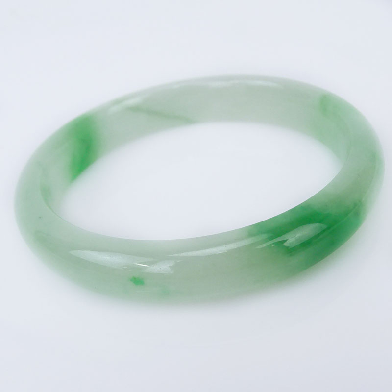 Chinese Pale Celadon to Green Jade Bangle