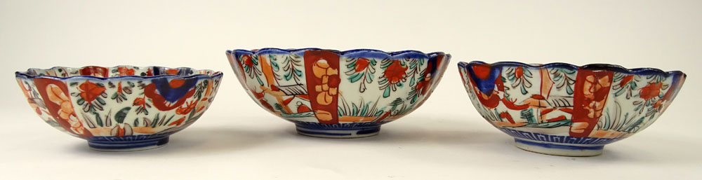 Set of Three (3) Japanese Imari Porcelain Bowls