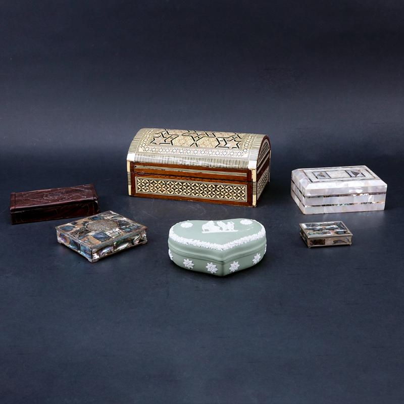 Grouping of Six (6) Vintage Boxes.