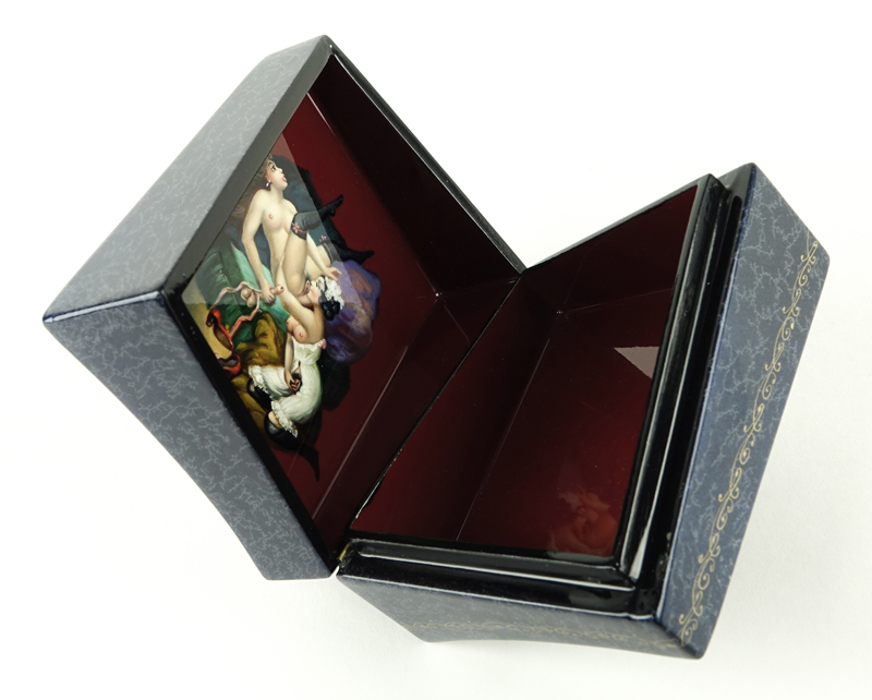 Erotic Russian Lacquer Papier Mache Box. 20th century.