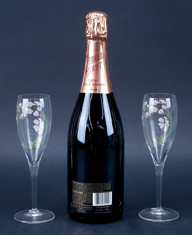 Perrier-Jouet Champagne Brut Gift Set.