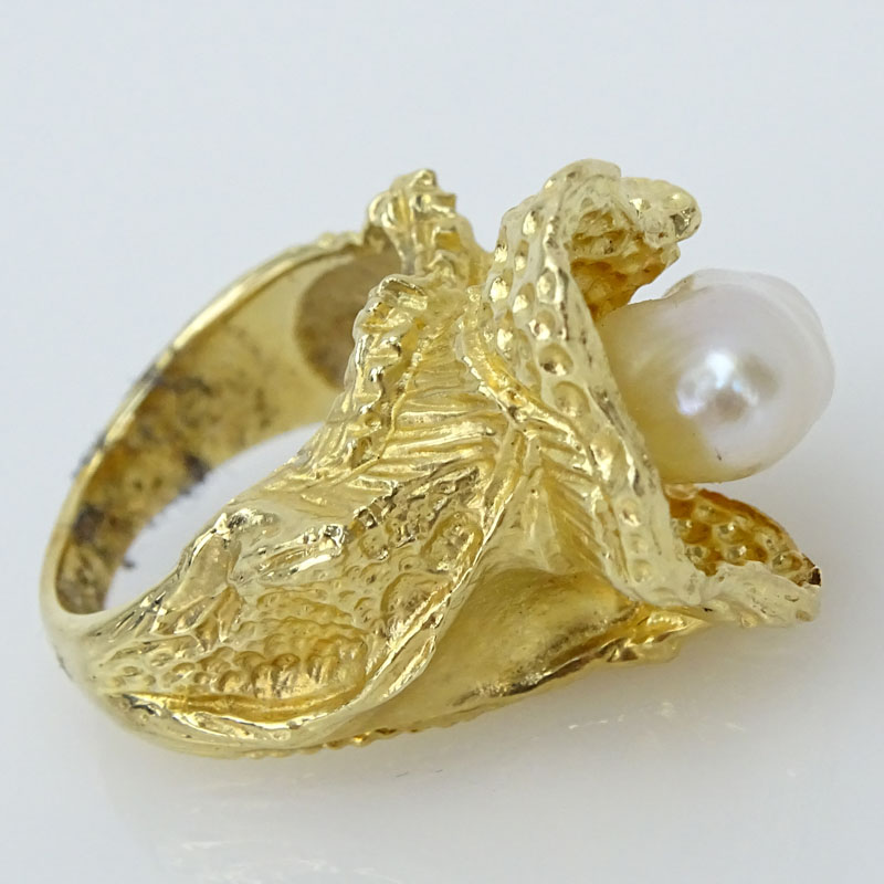 Vintage 14 Karat Yellow Gold and Baroque Pearl Ring.
