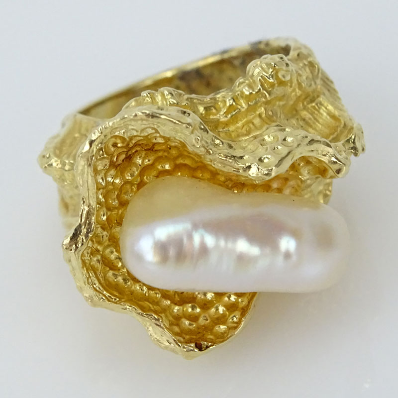 Vintage 14 Karat Yellow Gold and Baroque Pearl Ring.