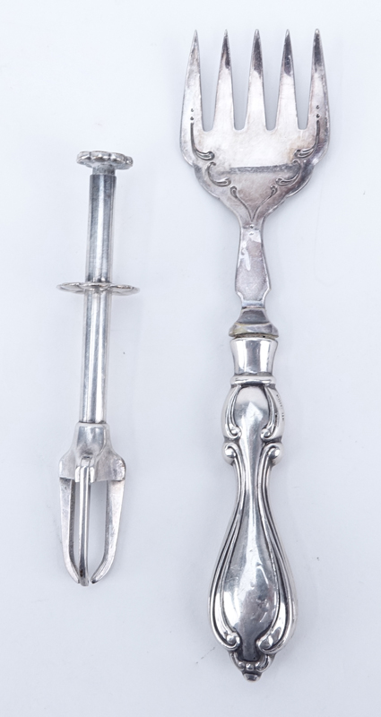 Collection of Nine (9) Sterling Silver, sterling Handle and Non-Sterling Tableware.