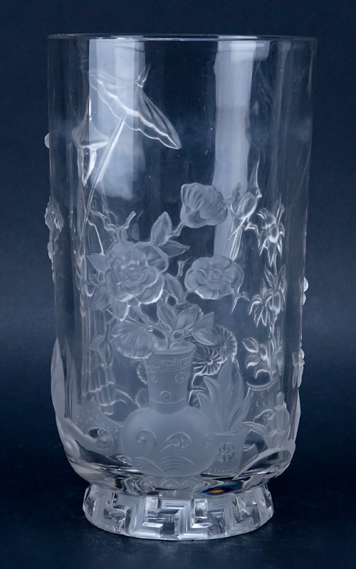 Verlys French Art Deco Molded Clear and Frosted Crystal Vase. 20th century, Chinoiserie relief. 