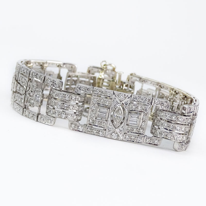 Art Deco style Approx. 6.42 Carat Diamond and 18 Karat White Gold Bracelet.