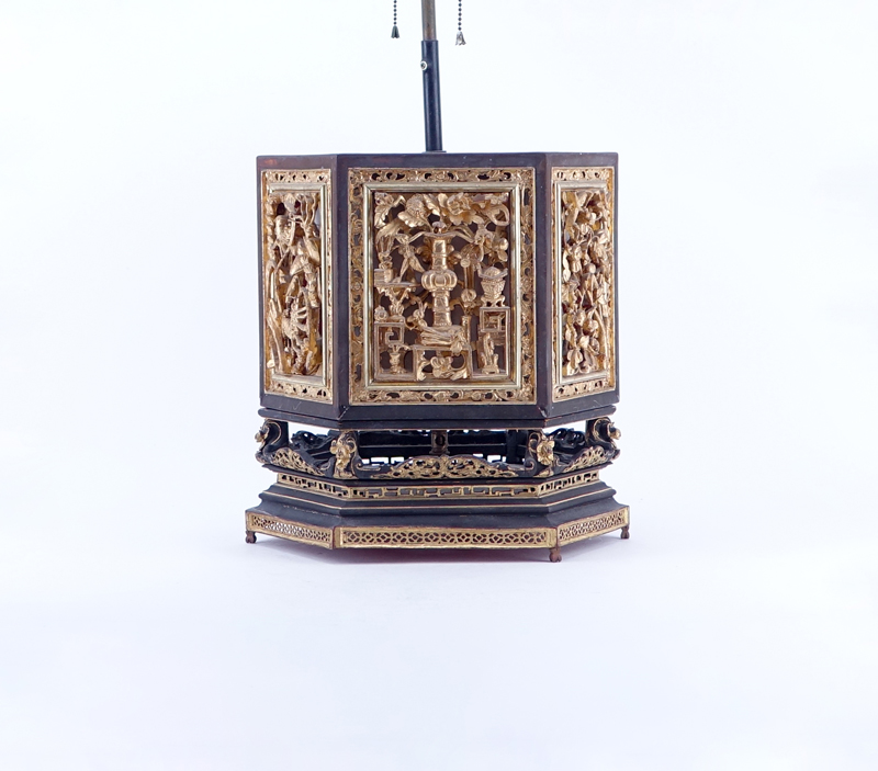 19/20th Century Chinese Carved Giltwood and Black Painted 6 Side Table Lamp.