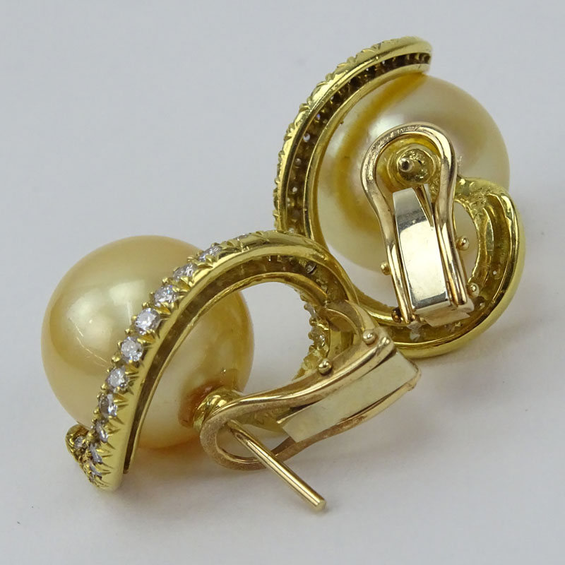 Vintage Golden South Sea Pearl, Approx. 1.80 Carat Round Brilliant Cut Diamond and 18 Karat Yellow Gold Earrings. 