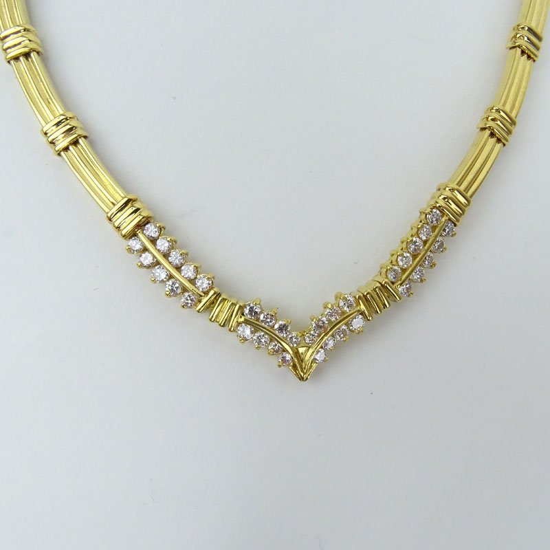 Vintage Round Brilliant Cut Diamond and 18 Karat Yellow Gold Necklace and Bracelet Suite.