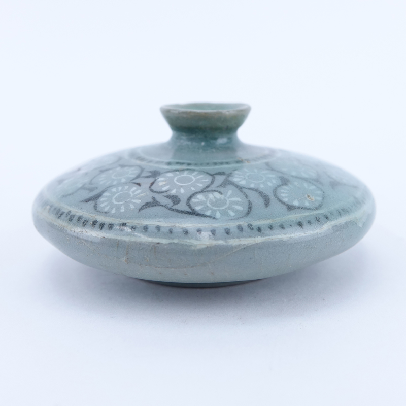Chinese Goryeo Dynasty, 12th - 14th Century Celadon Glazed Oil Bottle. 