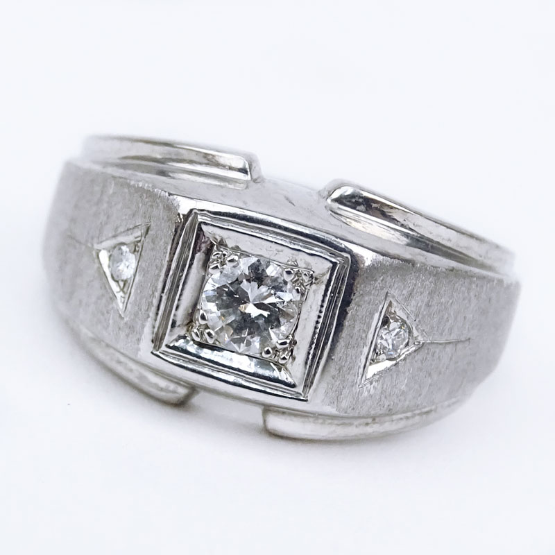 Man's Vintage Round Brilliant Cut Diamond and 14 Karat White Gold Ring.