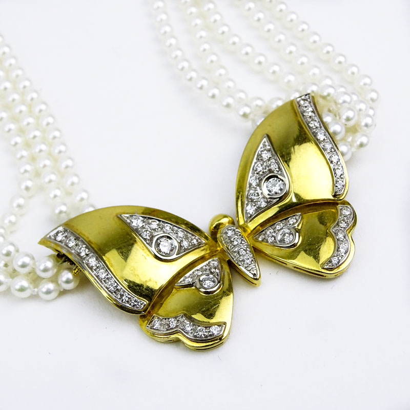 Vintage Round Brilliant Cut Diamond, 18 Karat Yellow Gold and Five (5) Strand Pearl Pendant Necklace. 