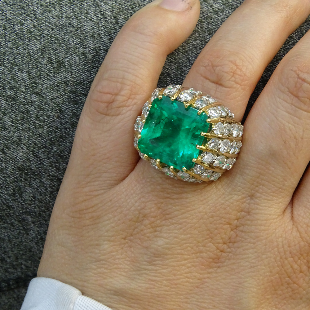 18.75 Carat Square Cut Colombian Emerald, 10.0 Carat Round Brilliant Cut Diamond and 18 Karat White and Yellow Gold Bon Bon Ring.