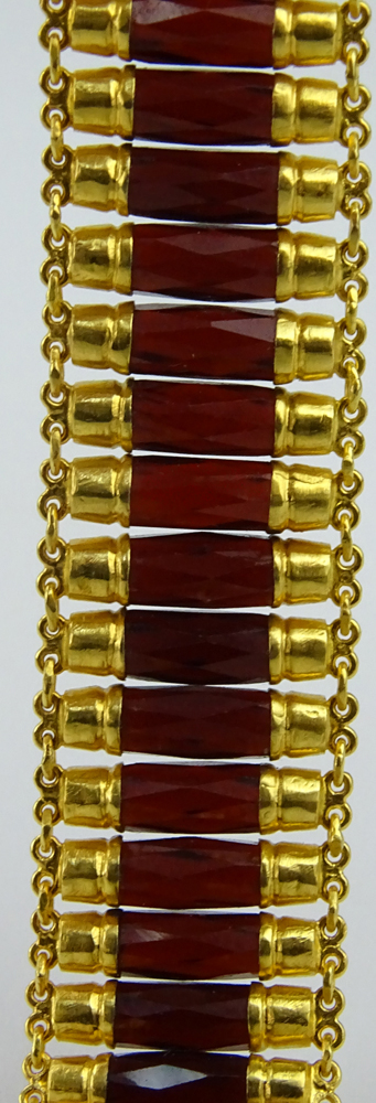 Vintage Calibre Cut Red Garnet and 18 Karat Yellow Gold Bracelet