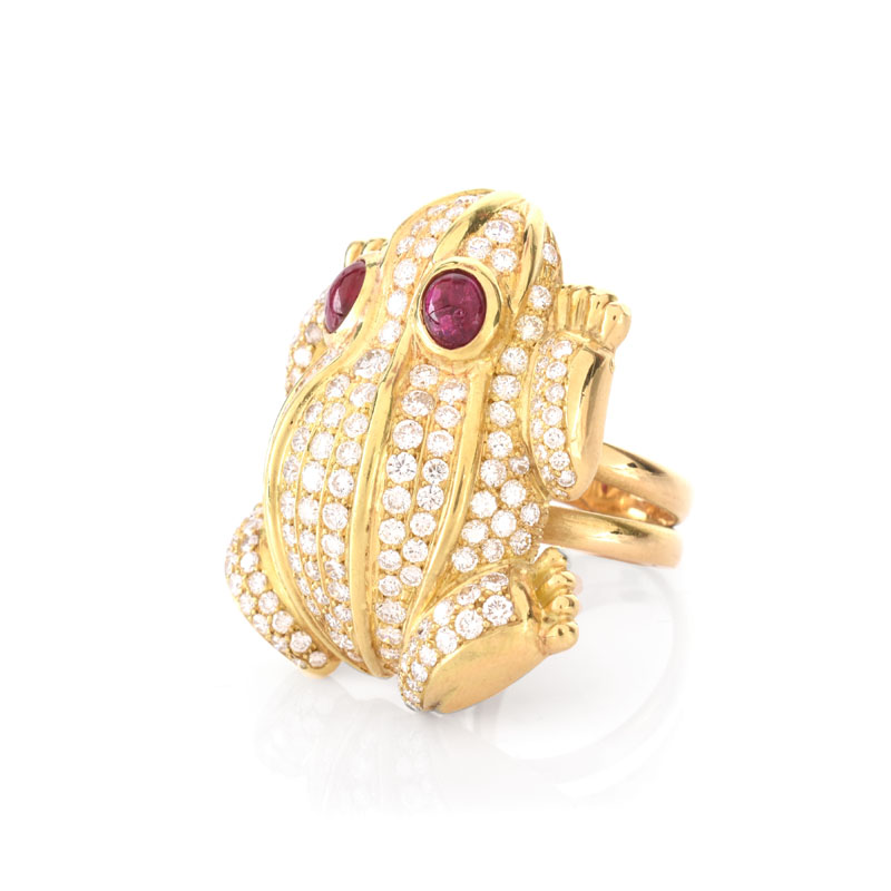 Large Approx. 6.0 Carat Pave Set Diamond and Heavy 18 Karat Yellow Gold Frog Ring