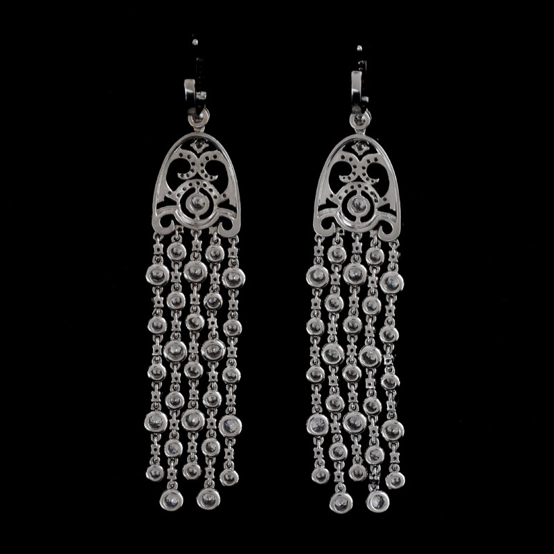 Approx. 5.0 Carat Round Brilliant Cut Diamond and 18 Karat White Gold Chandelier Earrings