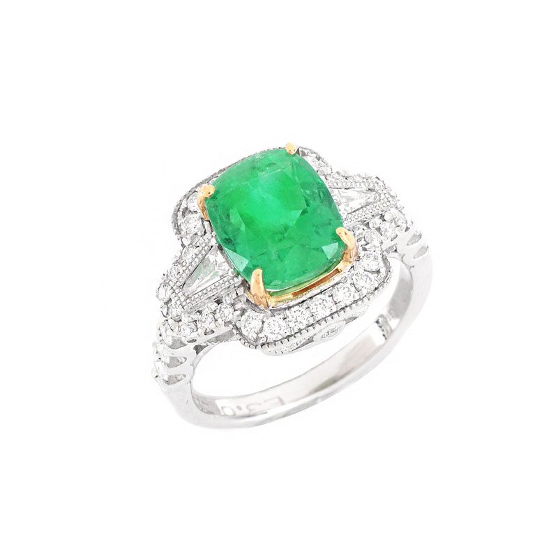 GIA Certified and Rodrigo Giraldo Certified Colombian Emerald, Diamond and 18 Karat White Gold Ring.