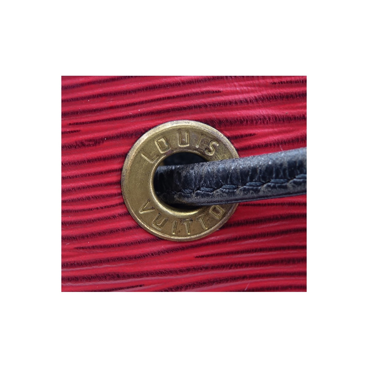 Louis Vuitton Red/Black Epi Leather Noe Bicolor PM Bag. Golden brass hardware, black suede interior.