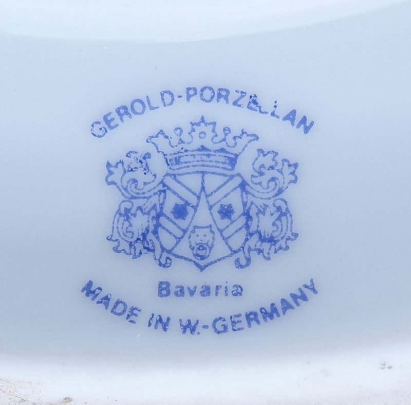 Gerold Porzellan Bavaria Puzzle Mug/Stein with Erotic Lithopane. Signed.