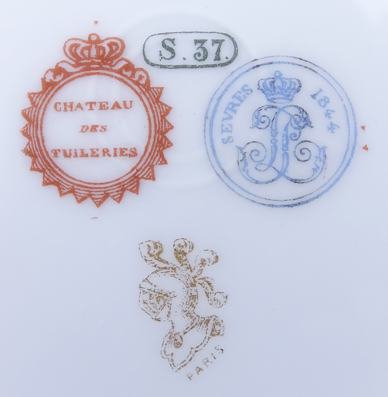 Pair of 19/20th Century Sevres Porcelain Cabinet Plates, Chateau de Tuileries Rose Pompadour and Gilt Hand painted Cabinet Plates. Features a portrait of Madame Recamier and another of Madame de Créquy?.