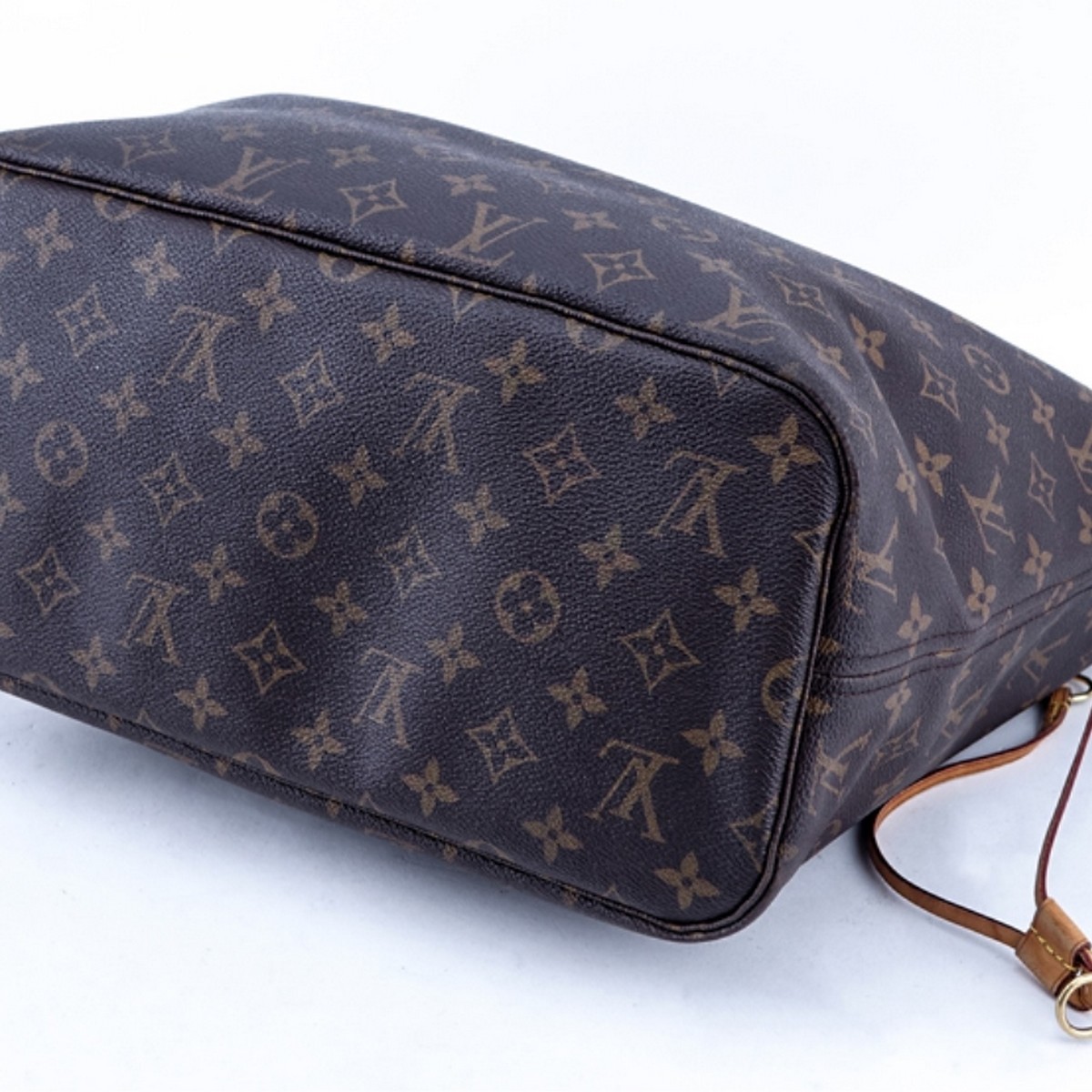 Louis Vuitton Brown Monogram Neverfull MM Handbag