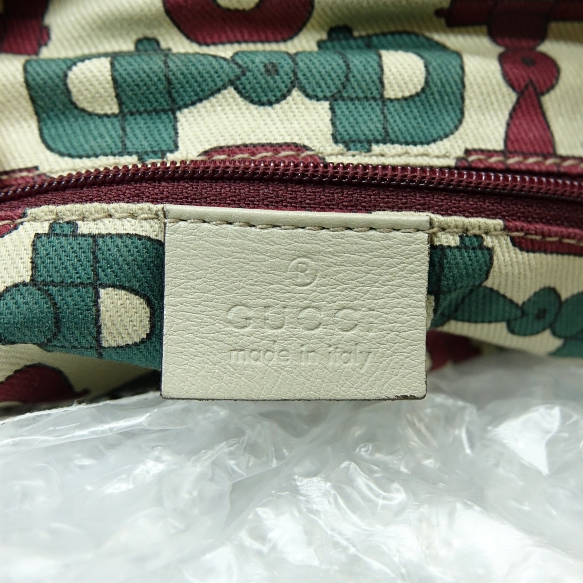 Gucci Ivory Guccissima Leather Princy Boston Bag