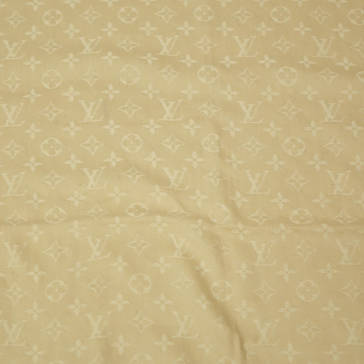 Louis Vuitton Beige Silk & Wool Shawl/Scarf