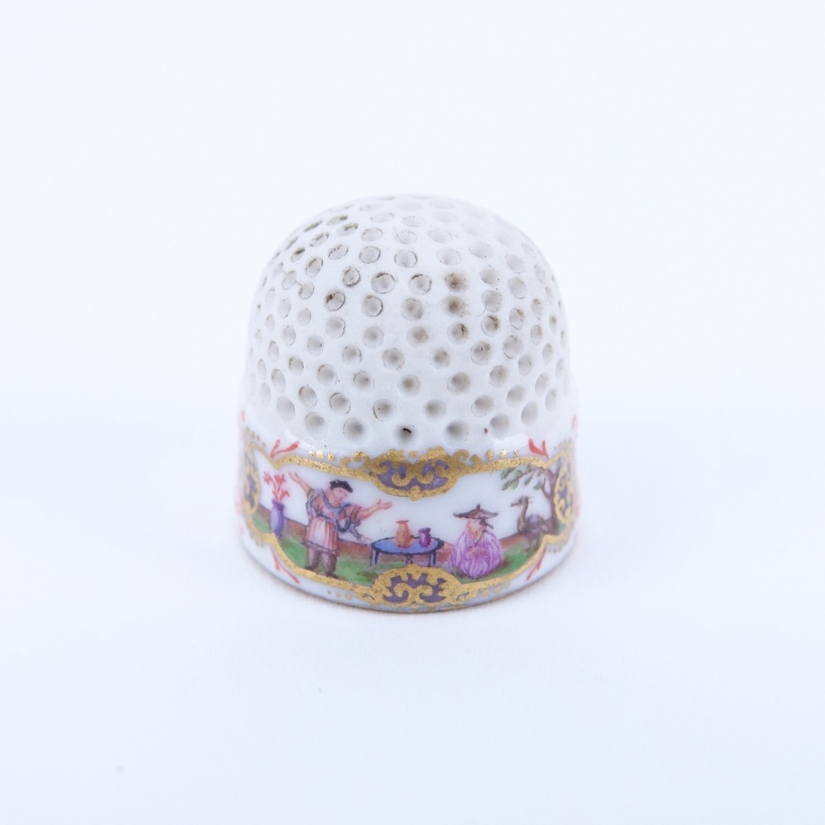 Mid 18C Meissen Porcelain Thimble Chinoiserie Figu