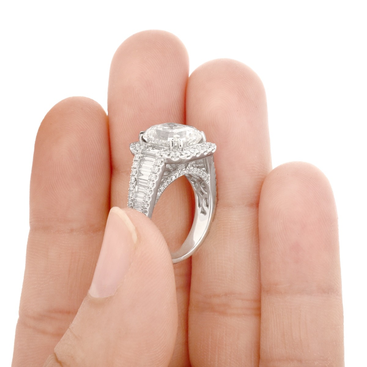 GIA 5.27ct Diamond and 18K Gold Ring