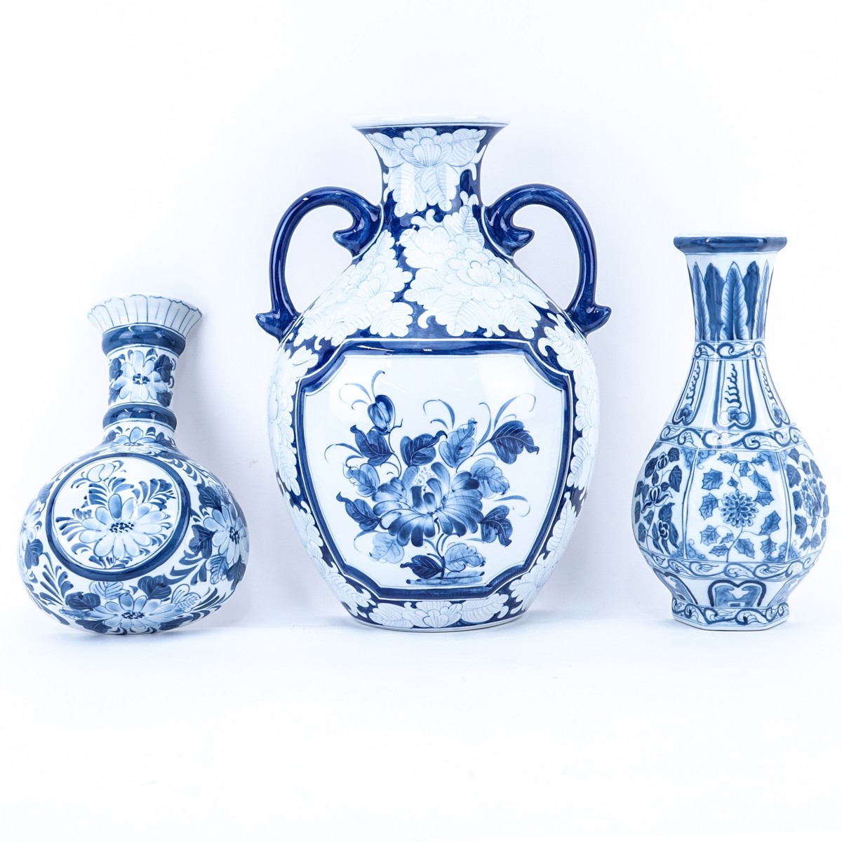 Three (3) Maitland-Smith Blue & White Urn Motif Ceramic Wall Pockets. Signed. As new condition. Lar