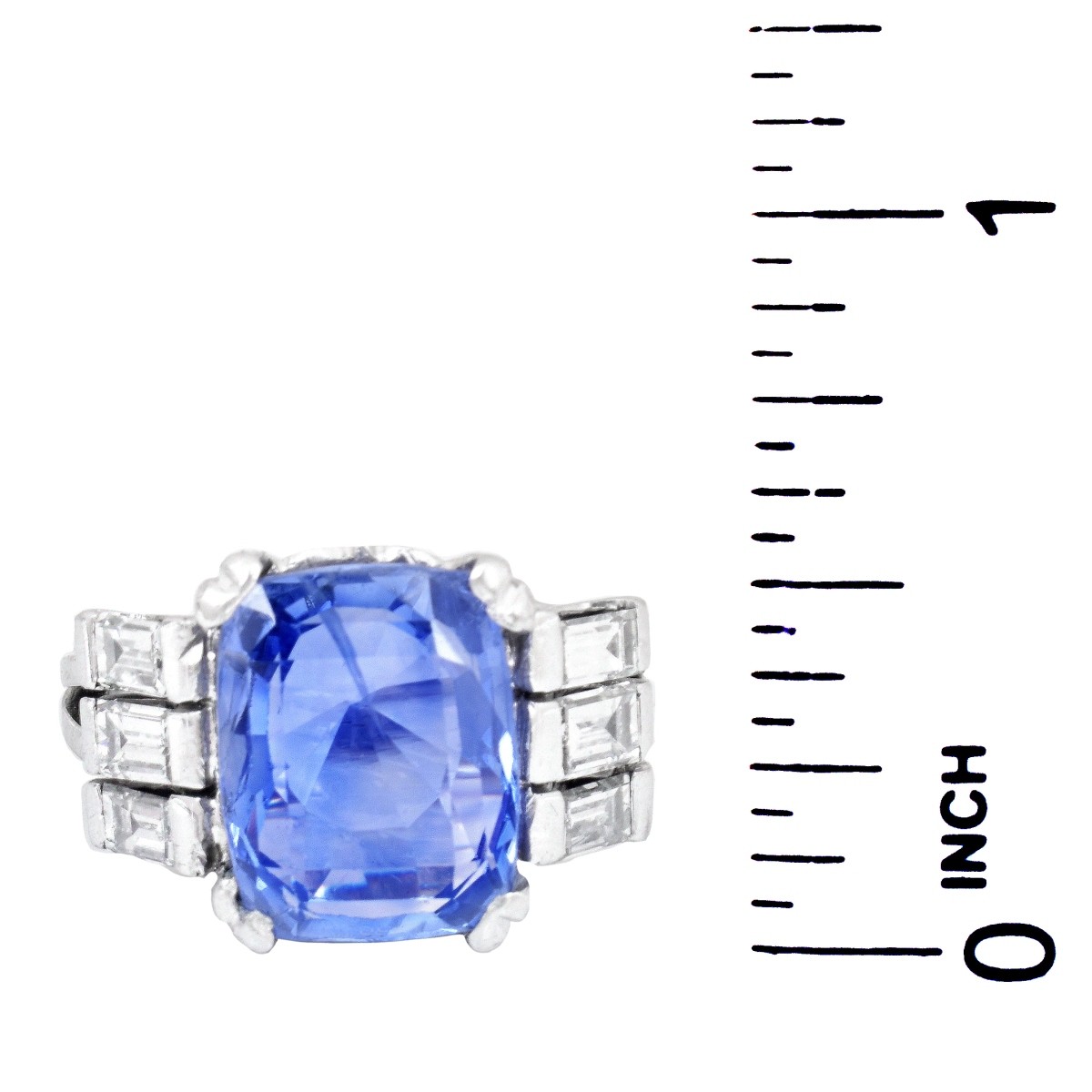Vintage 8.17 Carat Ceylon Sapphire Ring