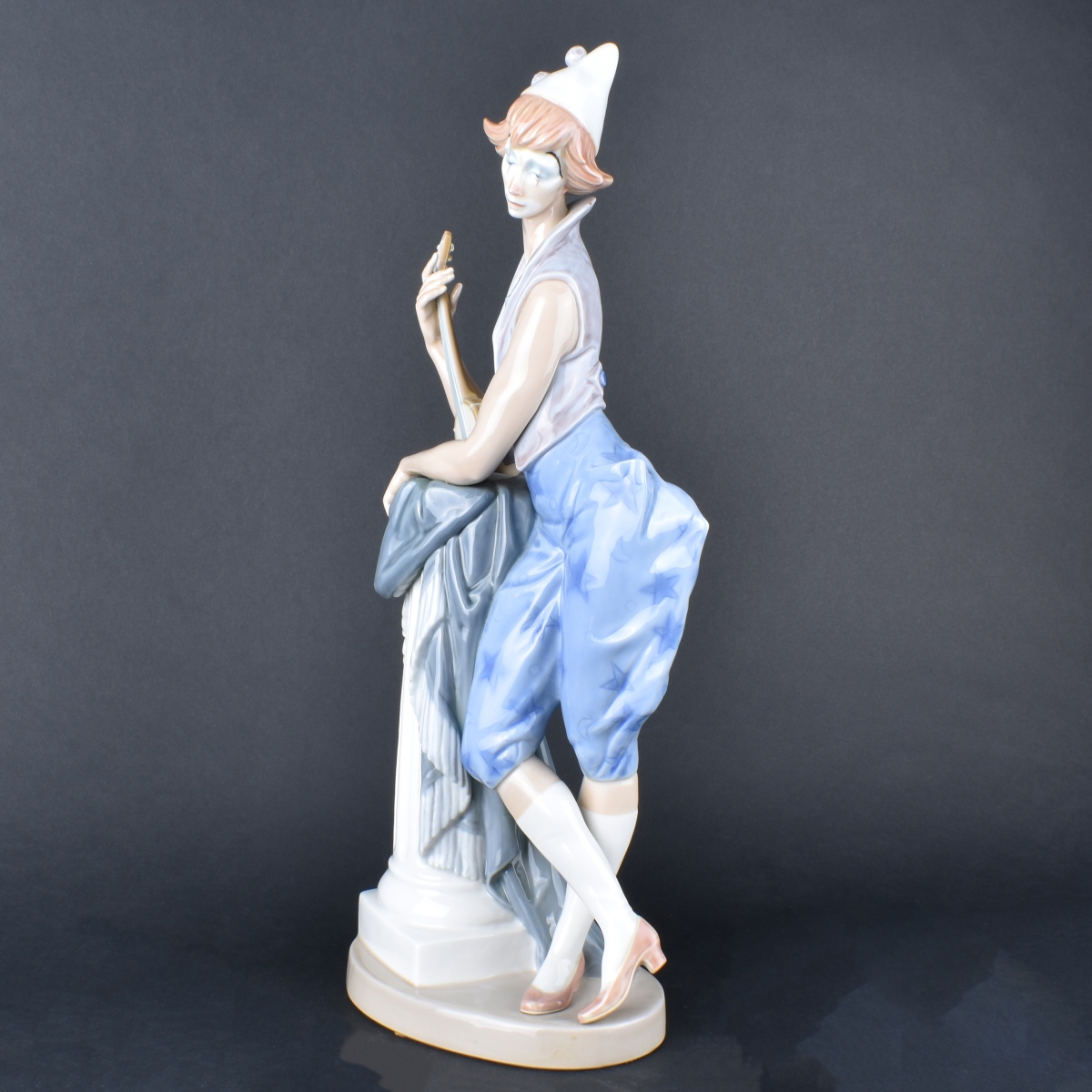 Lladro Languid Figurine