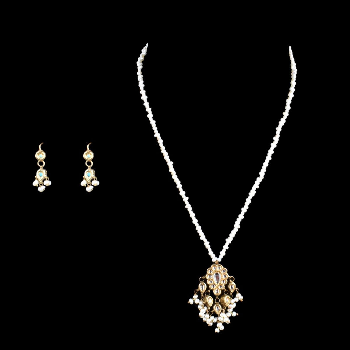 Indian Freshwater Pearl Necklace and Earrings
