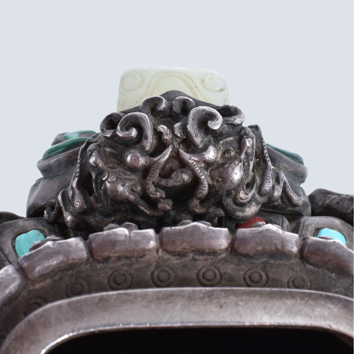 18th/19th C. Chinese/Tibetan Covered Urn