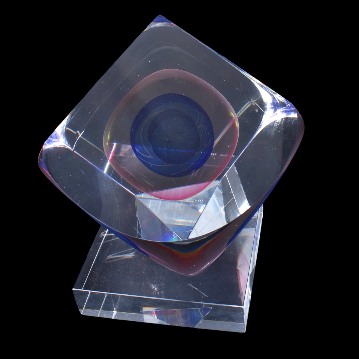 Edward Nesteruk (born 1941) Art Glass Sculpture