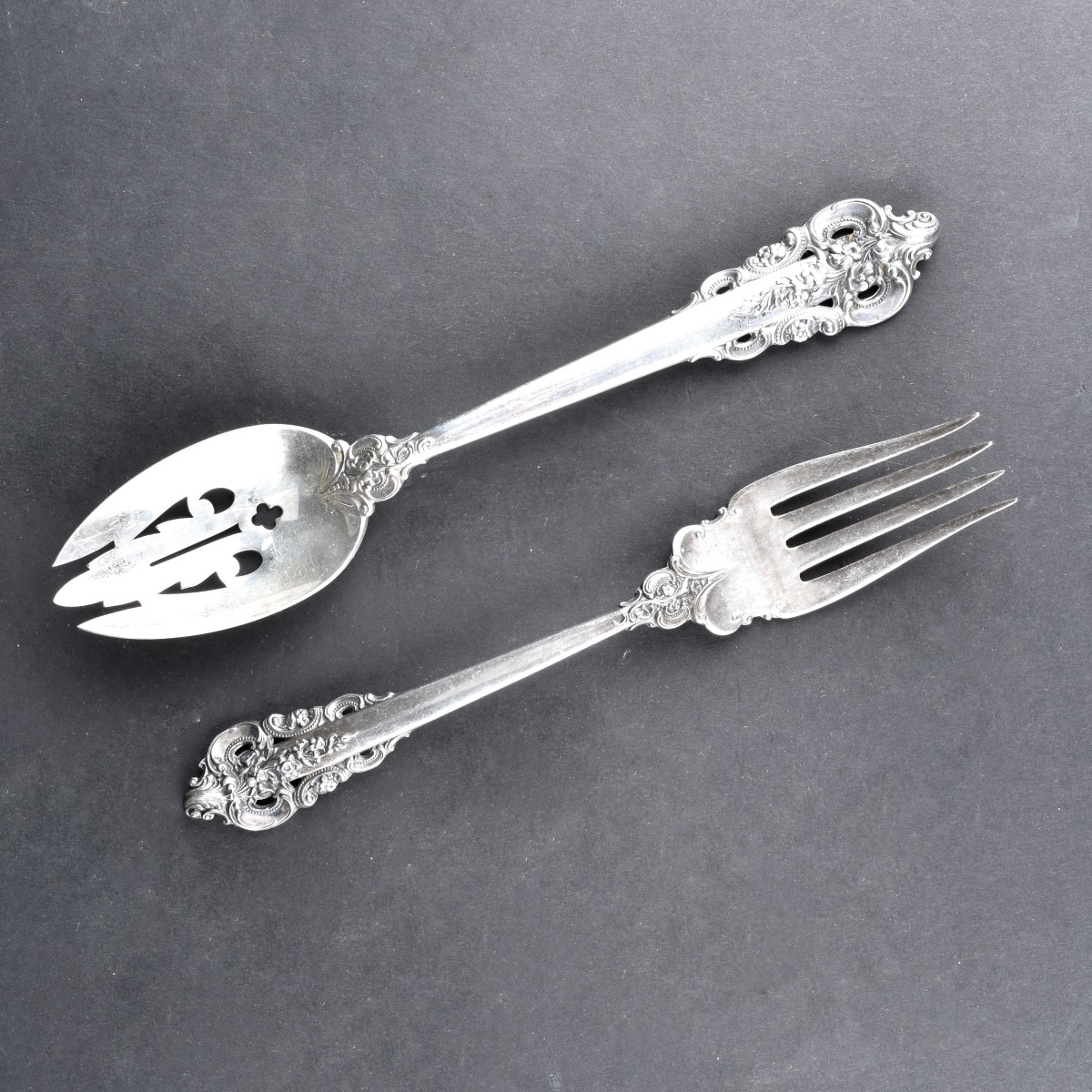 61 Wallace Grand Baroque Sterling Flatware Set