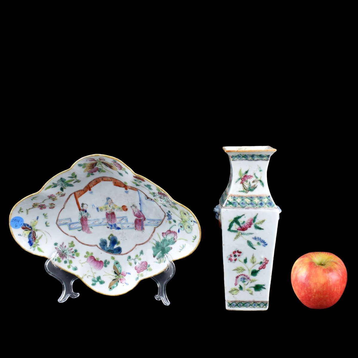19C 2pc Famille Rose Chinese Porcelain