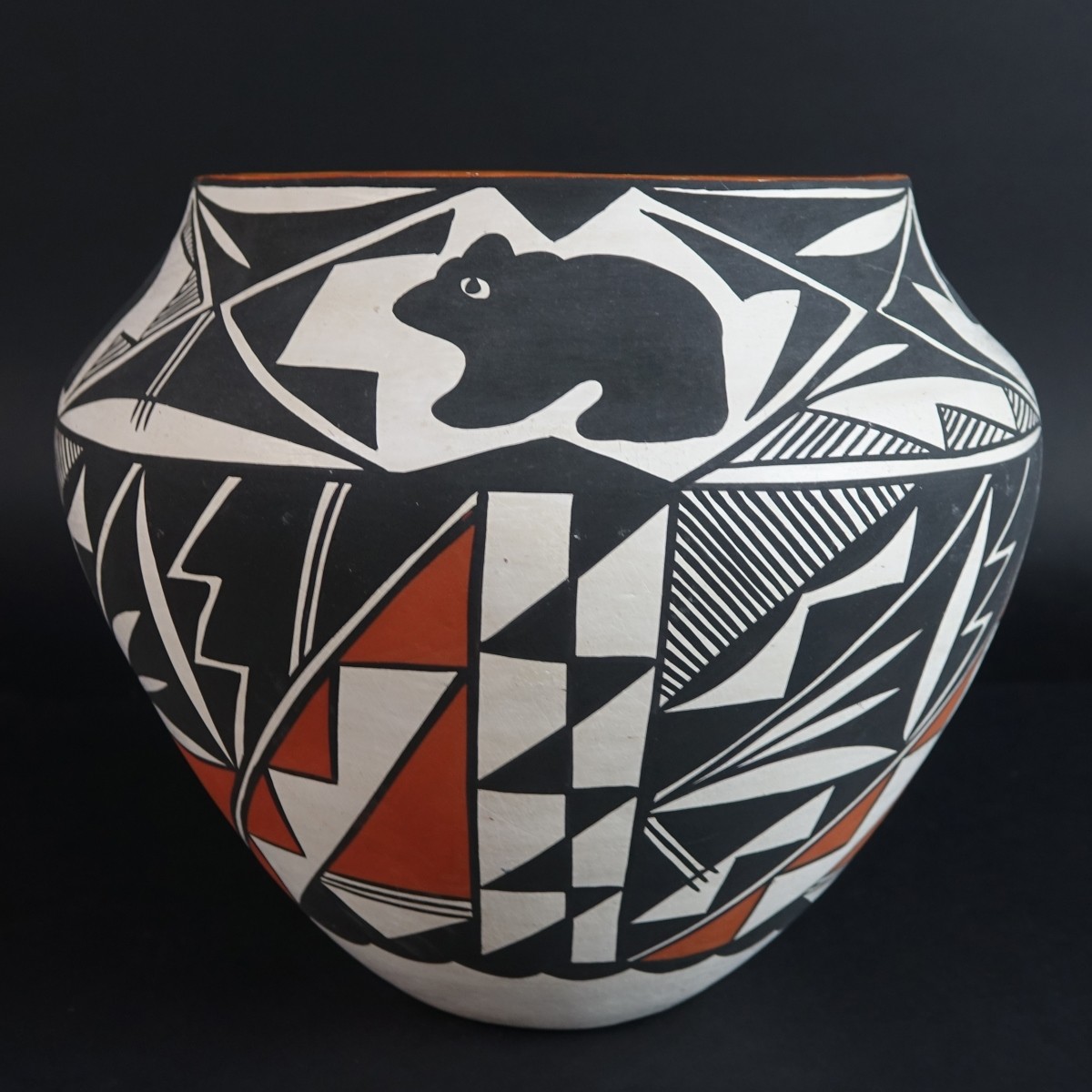 Native American Pueblo Acoma Ceramic Vase