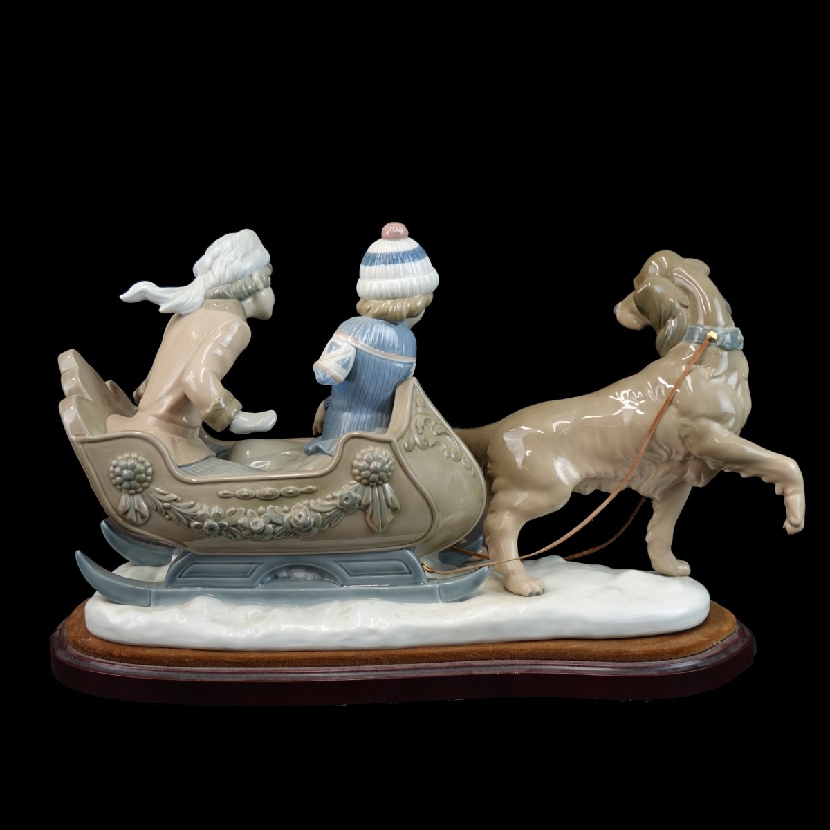 Lladro "Sleigh Ride" Porcelain Figurine