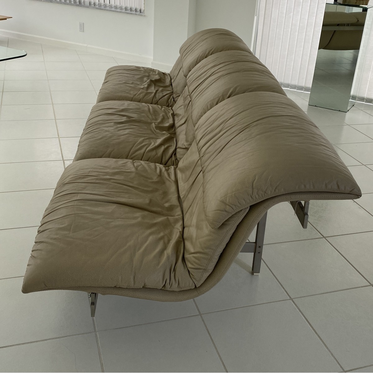 Saporiti Leather "Wave" Three-Part Sofa