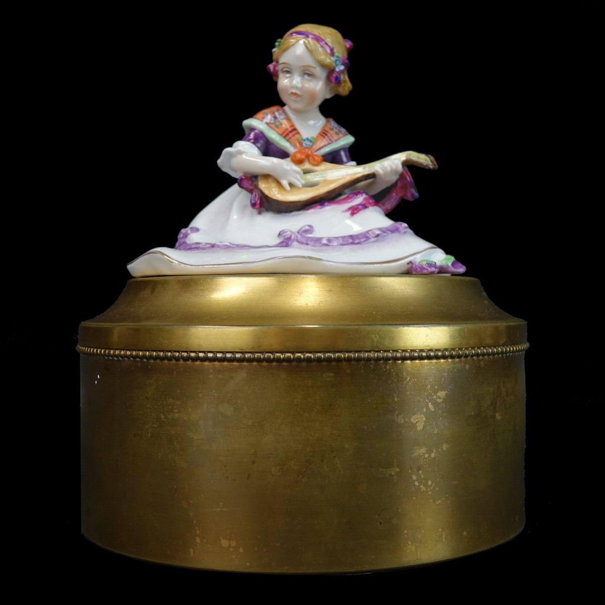 Vintage Brass Box w/Figural Top