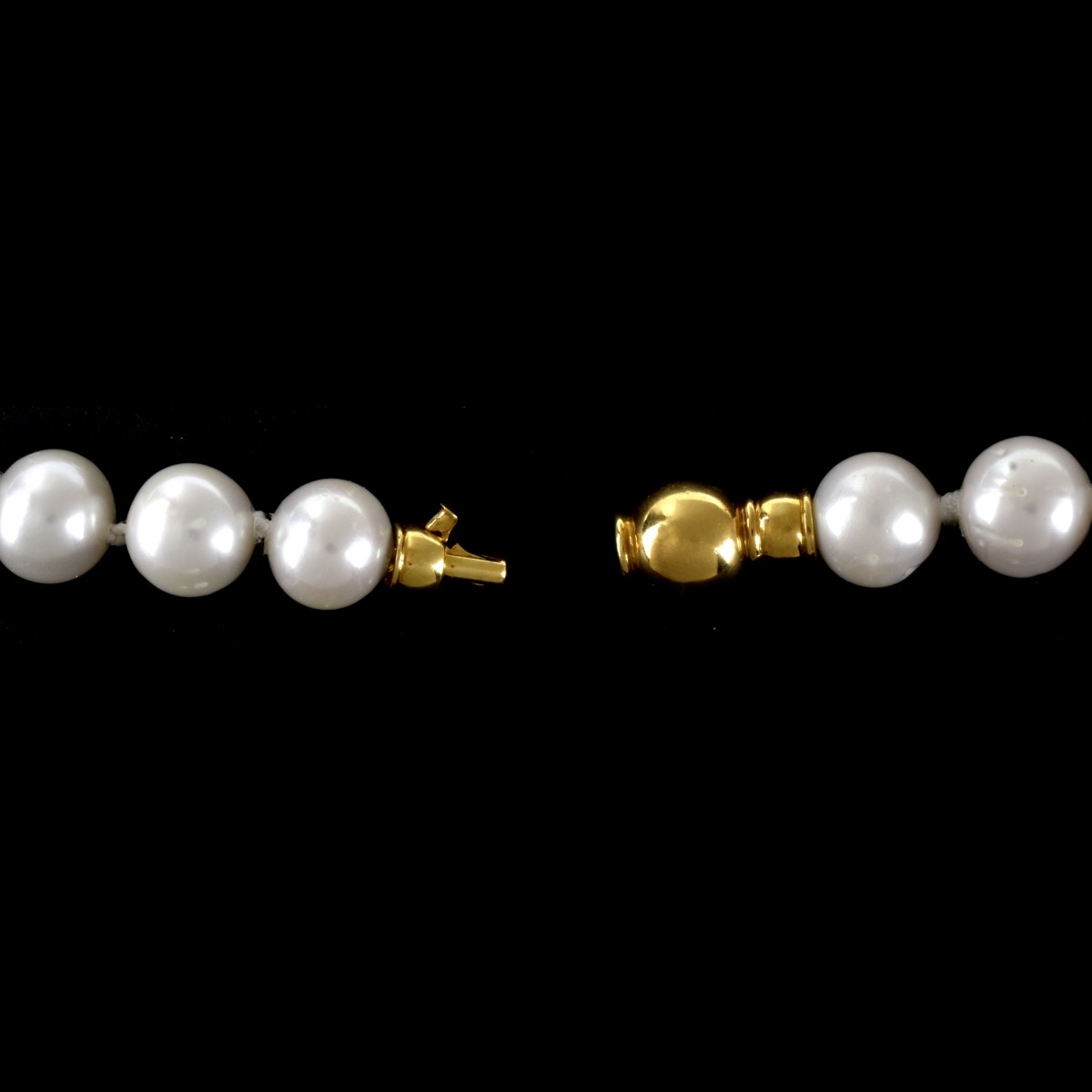 9.0-10.0mm Pearl Necklace