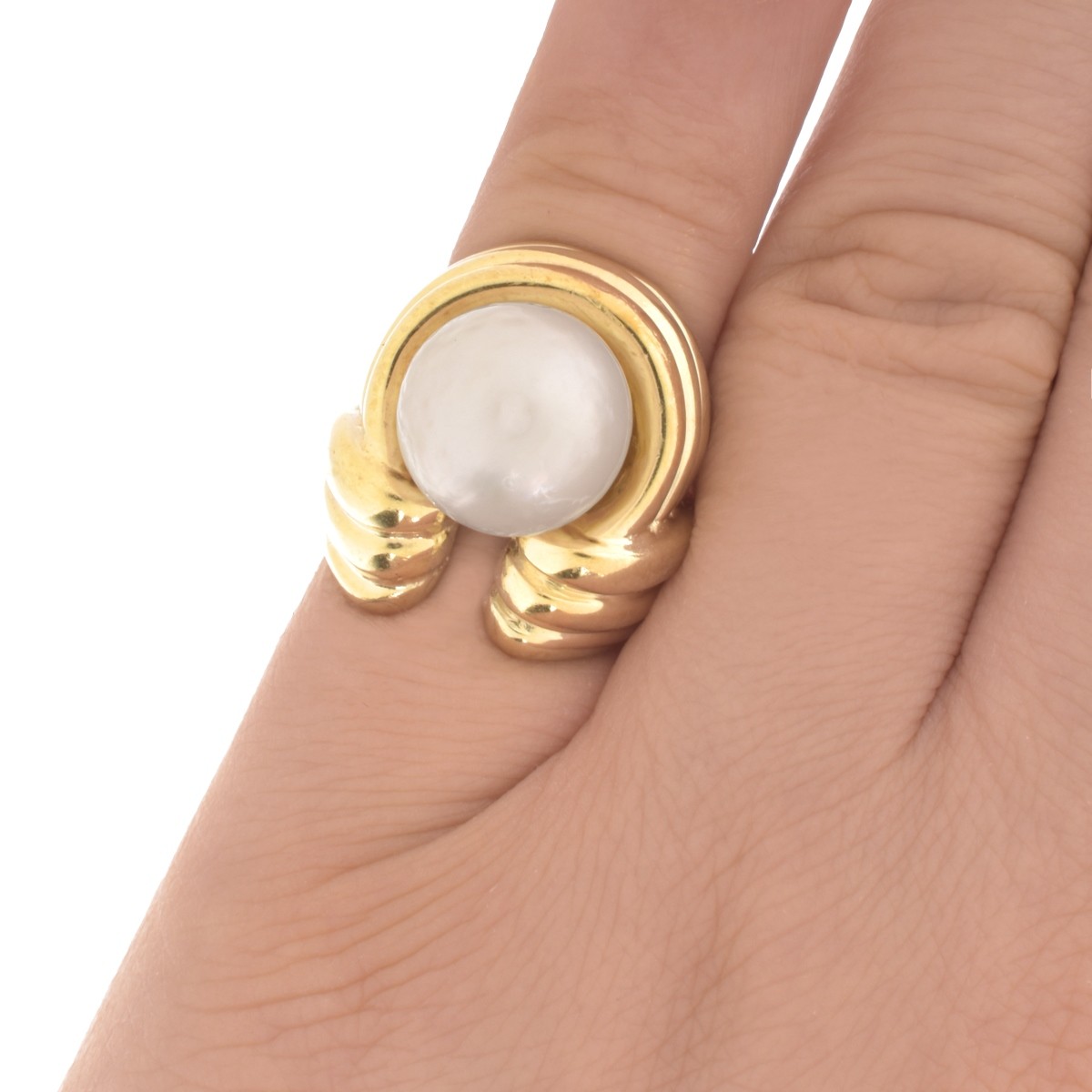 18K and South Sea Pearl Ring