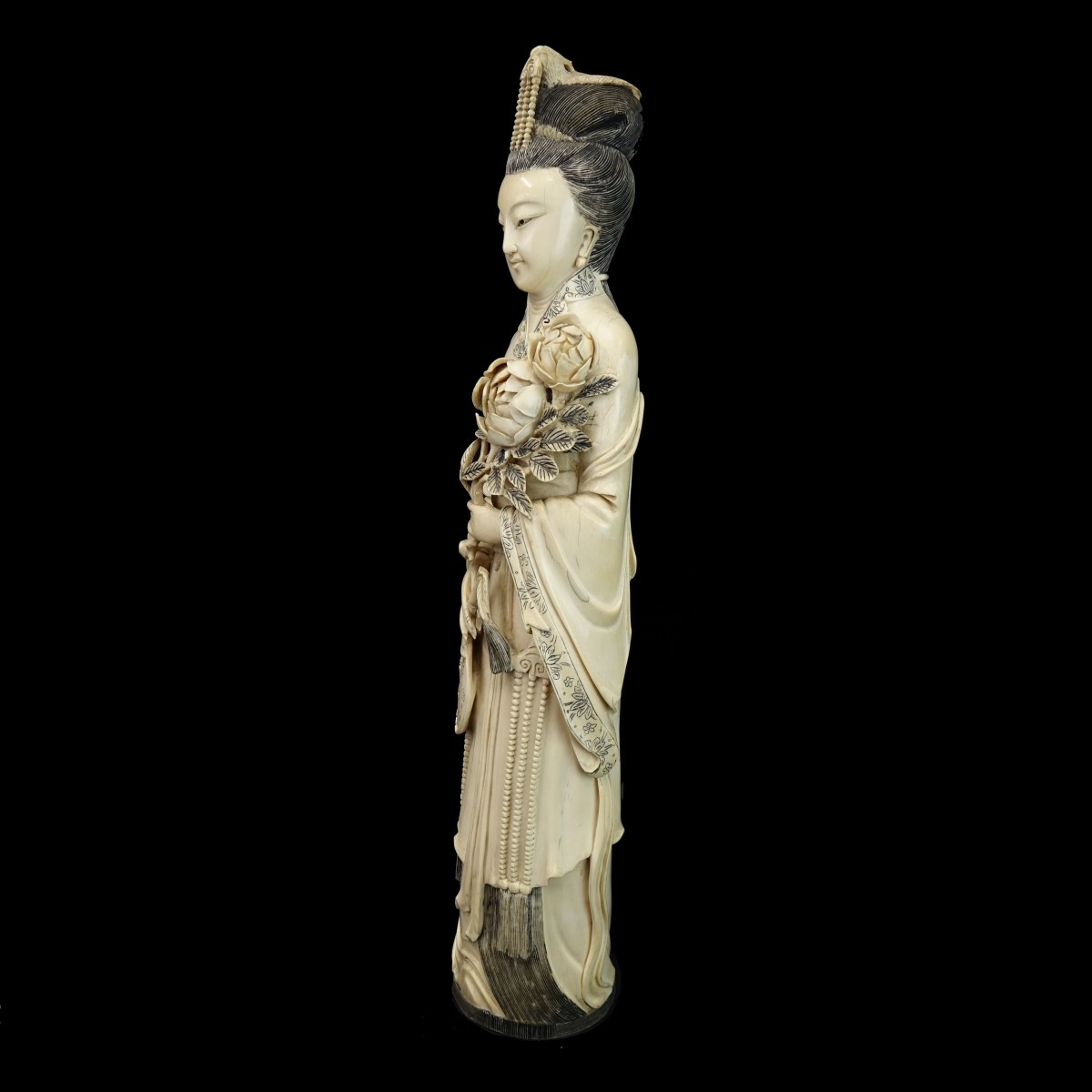 Antique Chinese Figure