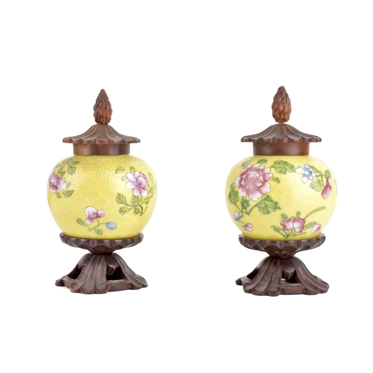 Chinese Famille Juane Lamp and Vases